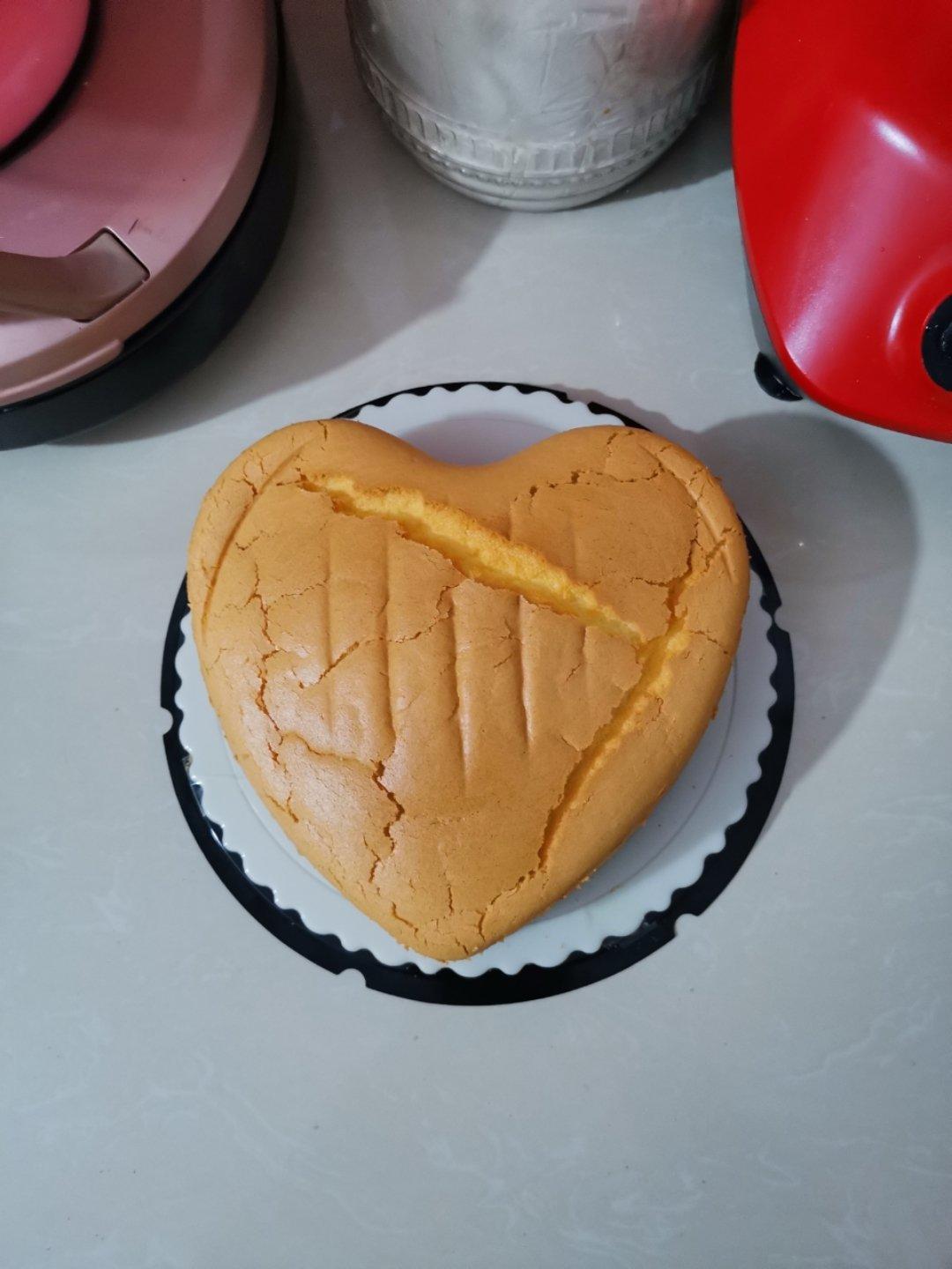 8寸优酸乳戚风蛋糕