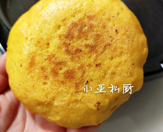 烙饼子（玉米饼子）