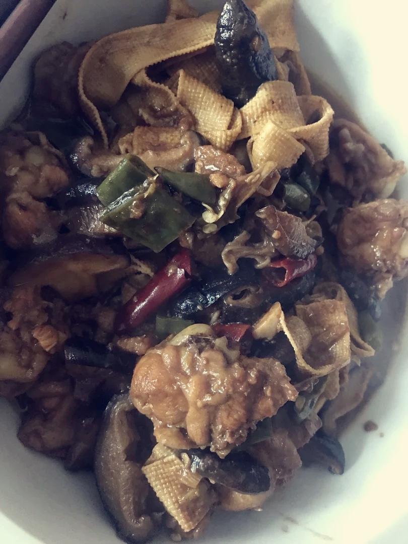 【国民料理｜黄焖鸡】