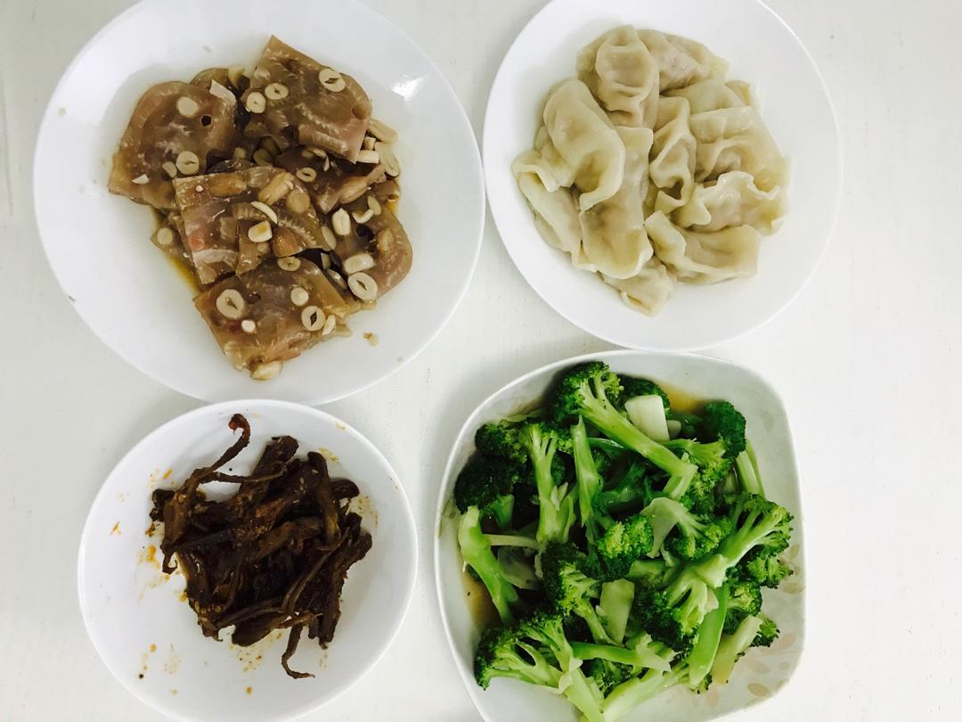 水晶肉皮冻
