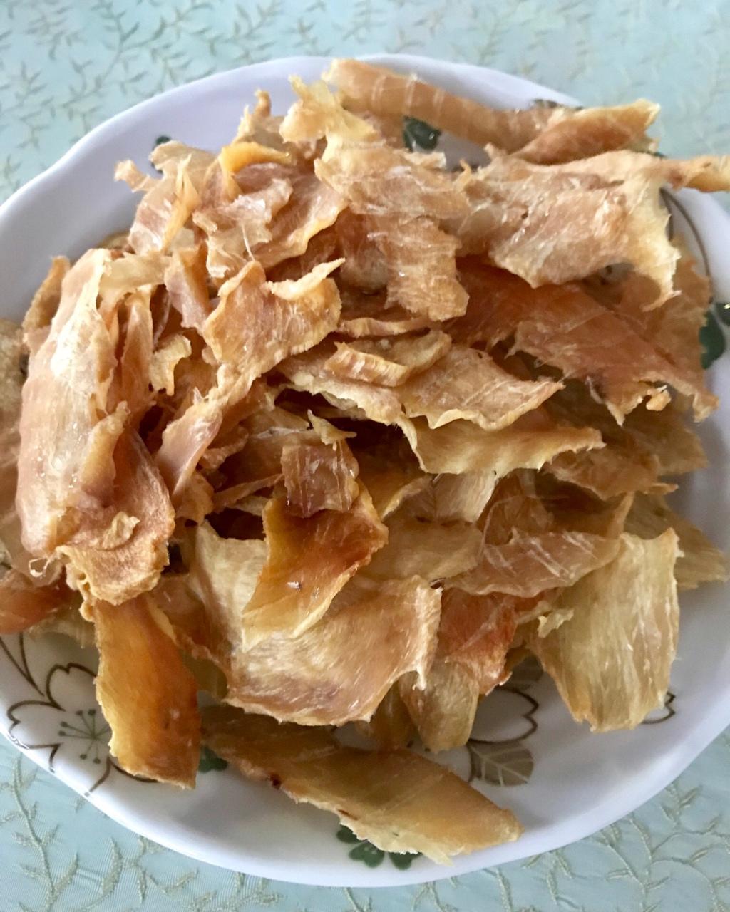 水是眼波横-1做的狗狗零食——鸡肉干