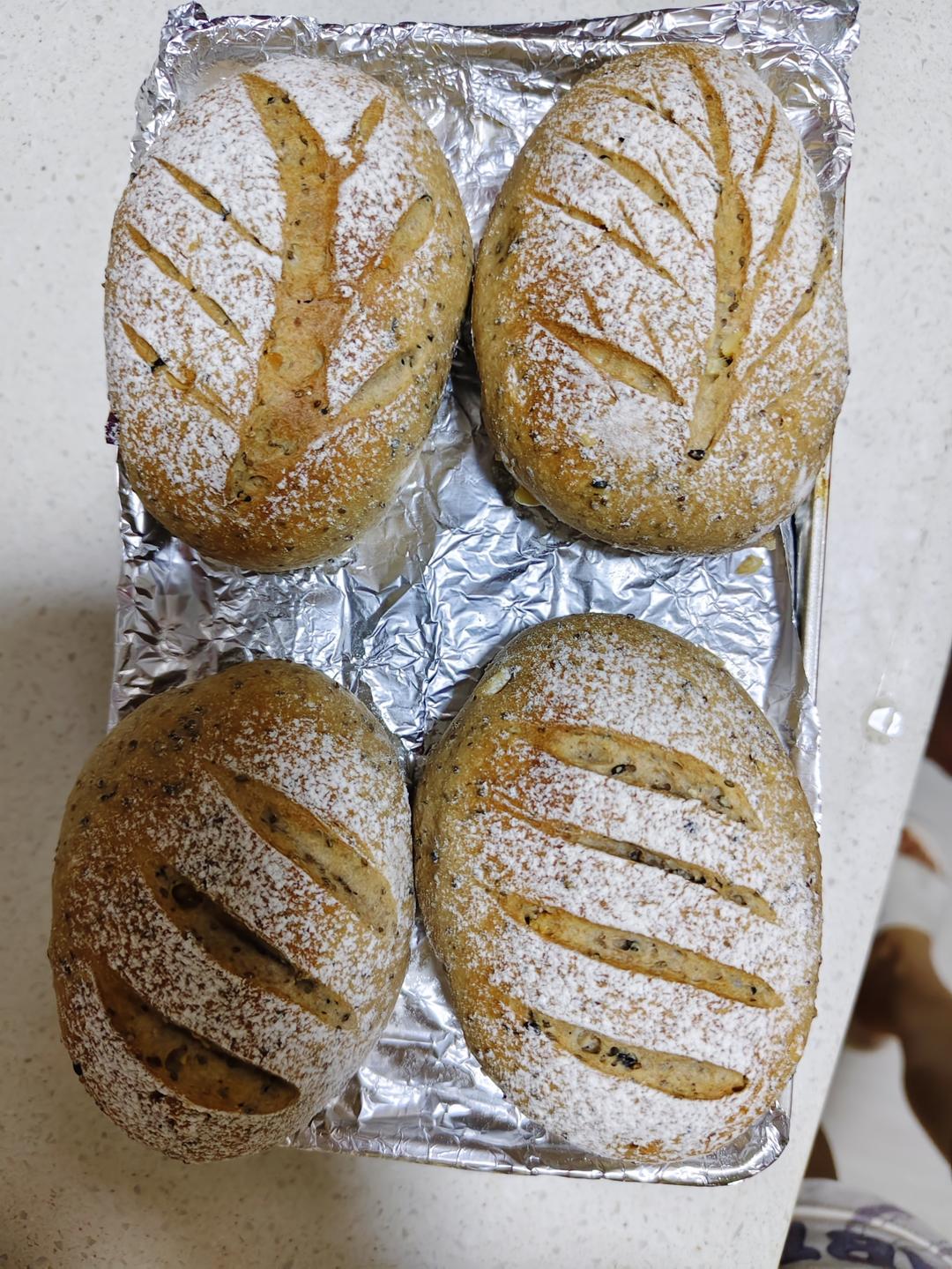 100%全麦面包，很适合减脂期或者控糖