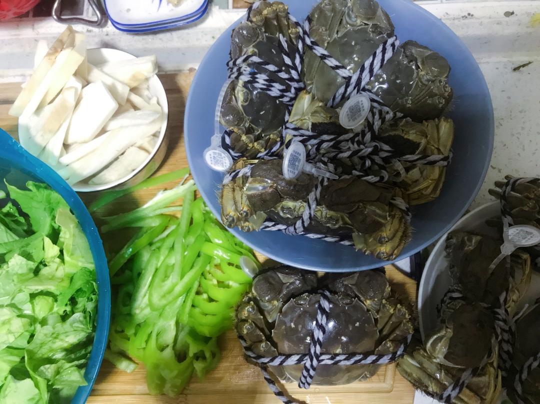 清蒸大闸蟹