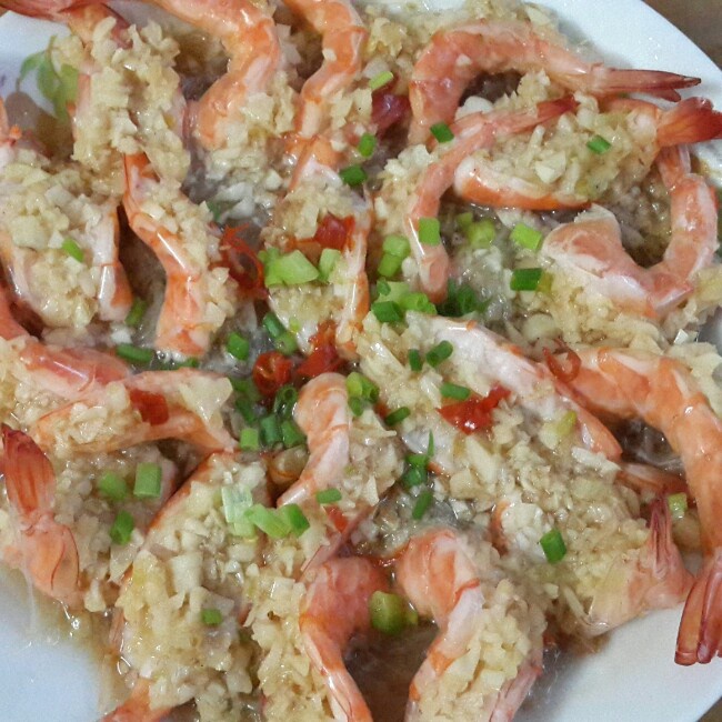 蒜蓉粉丝蒸虾