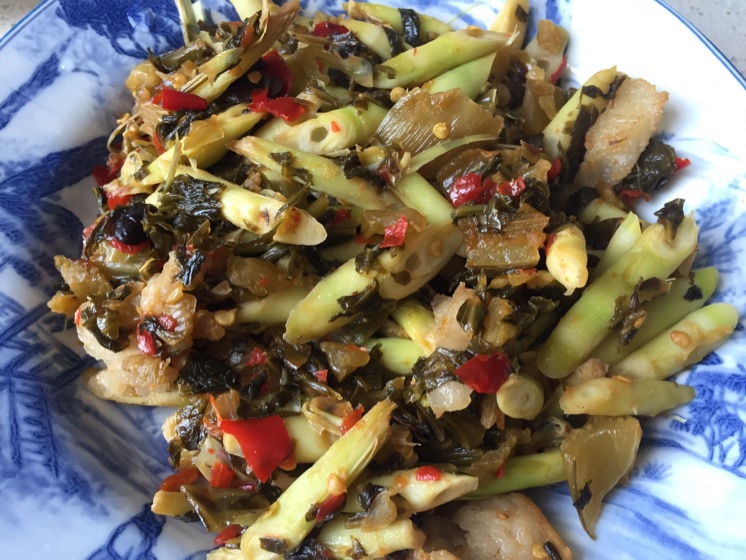 低密度胆固醇偏高做的咸菜烧毛竹笋