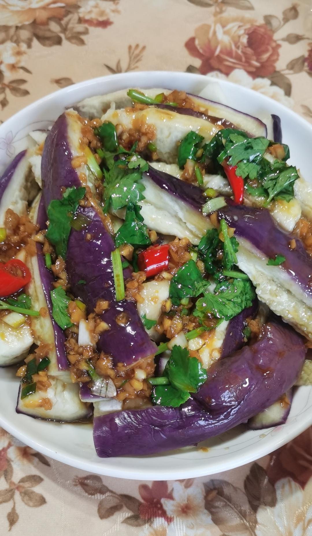 如何蒸出好看的紫色茄子