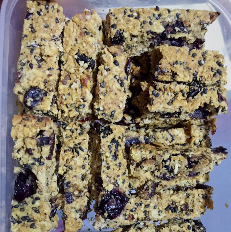 为整个上午带来健康活力的【早餐干果燕麦棒】