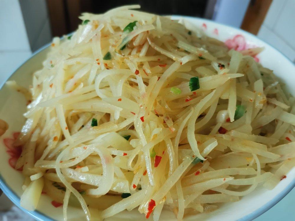 超级无敌下饭菜～酸辣土豆丝