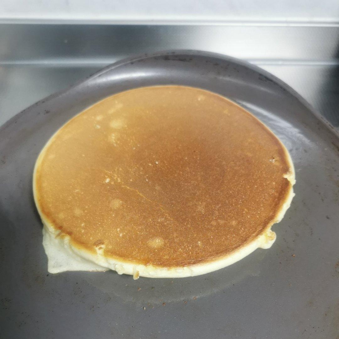 10分钟搞定网红舒芙蕾松饼🥞超松软『步骤详细附视频』『平底锅美食』