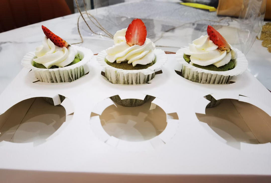 5款北海道戚风杯子蛋糕：颜值口味双升级！