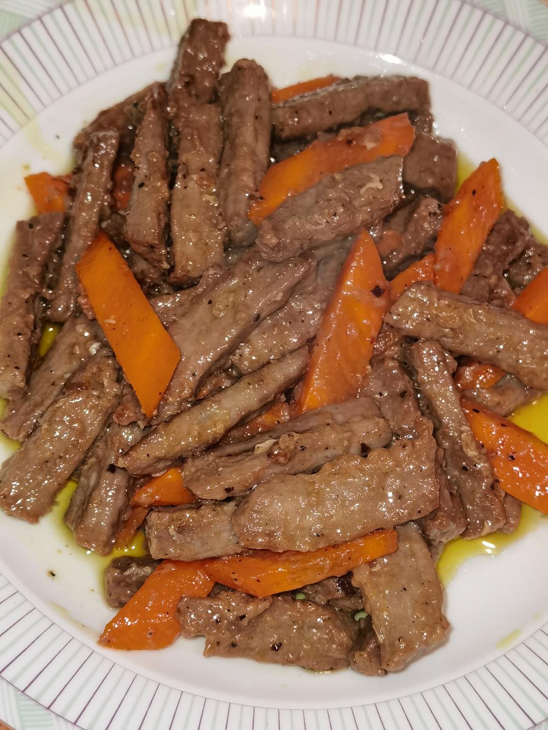 杭椒牛柳黑椒牛柳 终于找到炒出嫩牛肉的办法了 肉片肉丝都适用