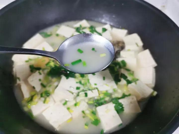 鲫鱼豆腐汤