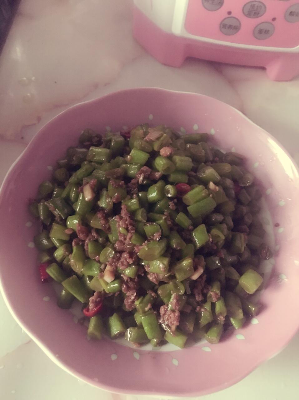 肉沫豆角下饭菜