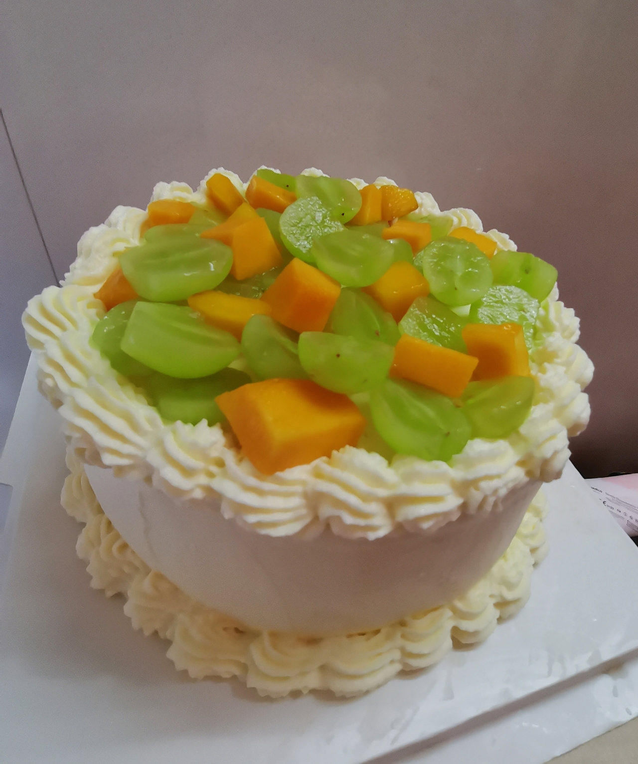芒果青提生日蛋糕的做法