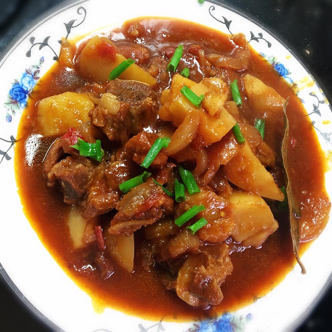 一个话唠包教包会的香浓红烩牛腩