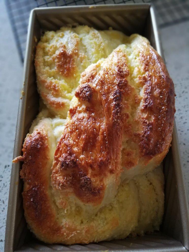椰蓉吐司面包 Coconut Loaf