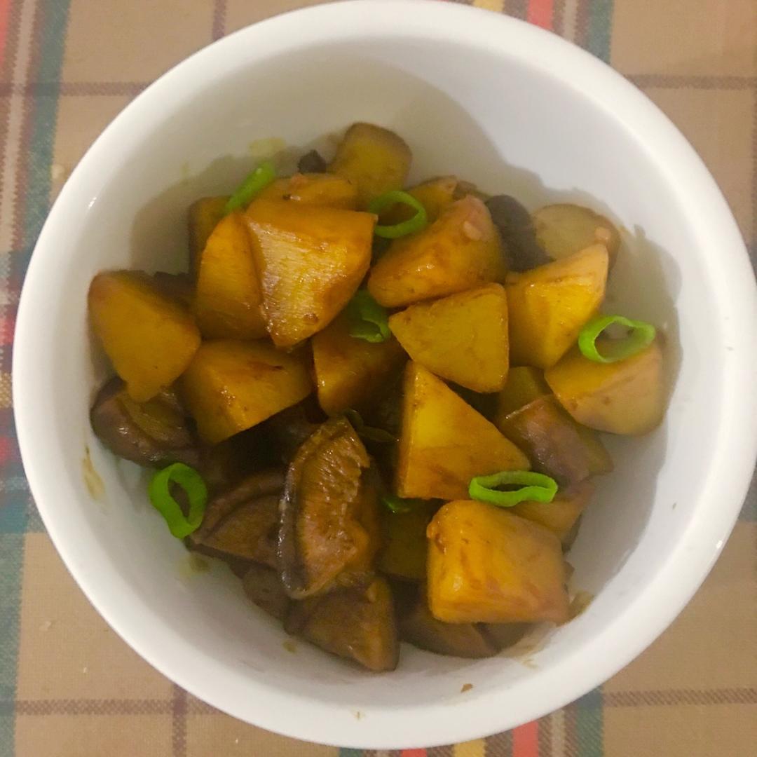 红烧土豆香菇