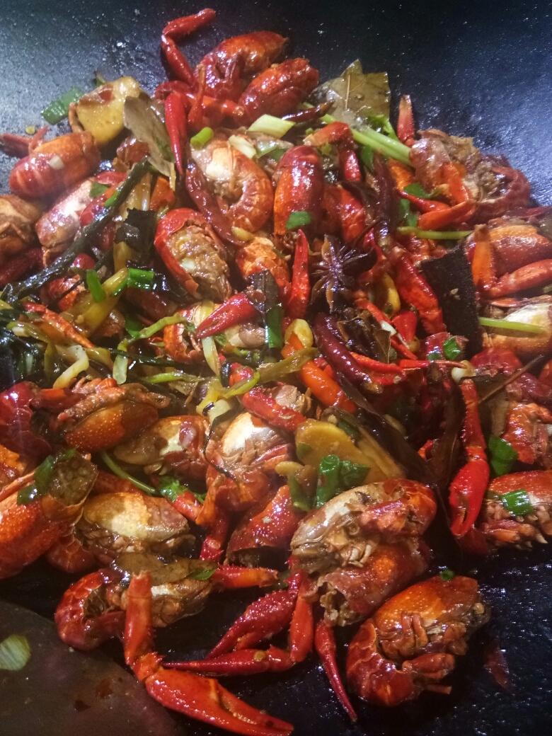 啤酒香辣小龙虾的做法