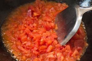 最好喝的西红柿炖牛腩的做法 步骤2