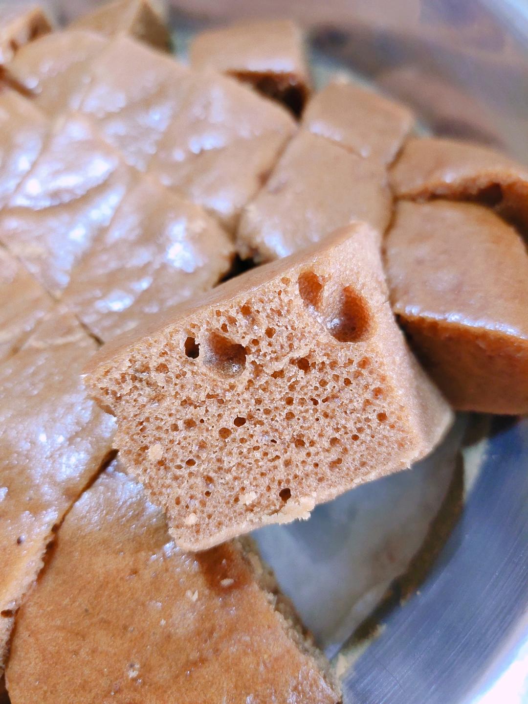 马拉糕，软糯弹韧，香甜细腻，和一般发糕不一样