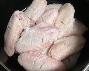 咸蛋黄鸡翅+新奥尔良鸡翅（含空气炸锅、烤箱、风炉版本）的做法 步骤4
