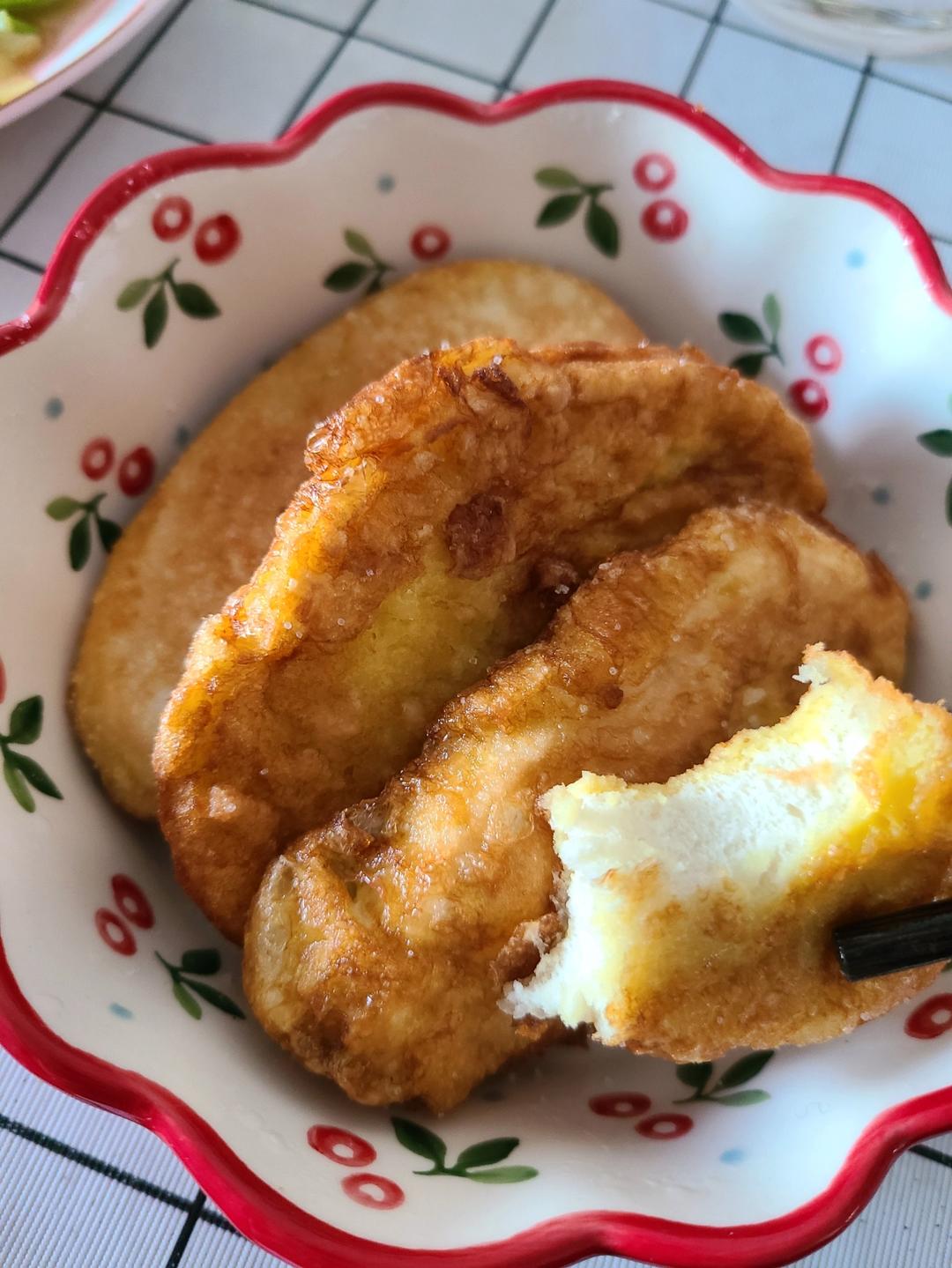 油炸黄金鸡蛋馒头片