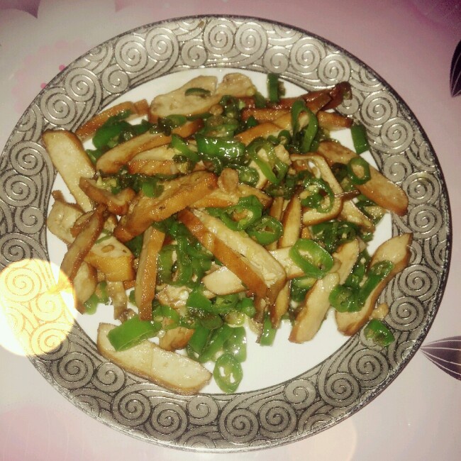 青椒豆腐干