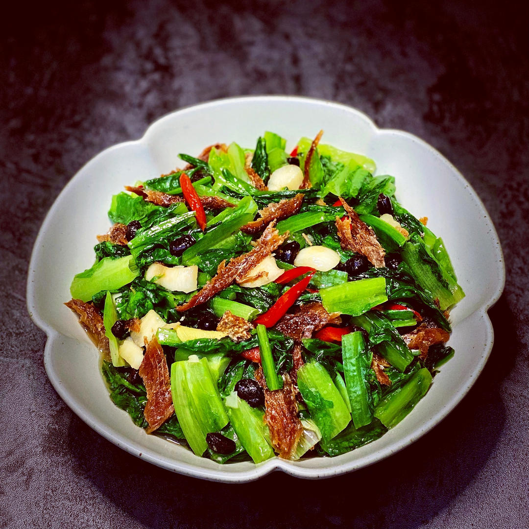 鹏妈在奔跑做的豆豉鲮鱼油麦菜