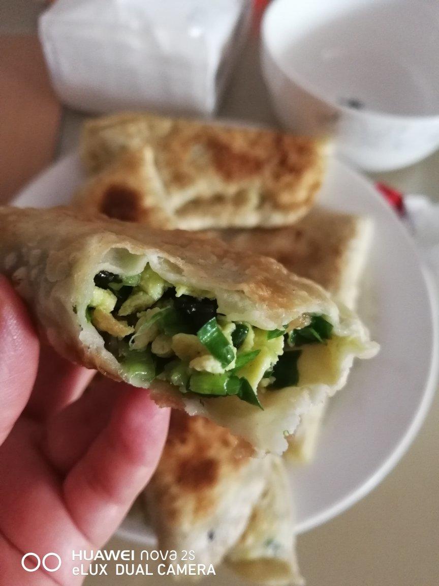 吹弹可破的韭菜盒子