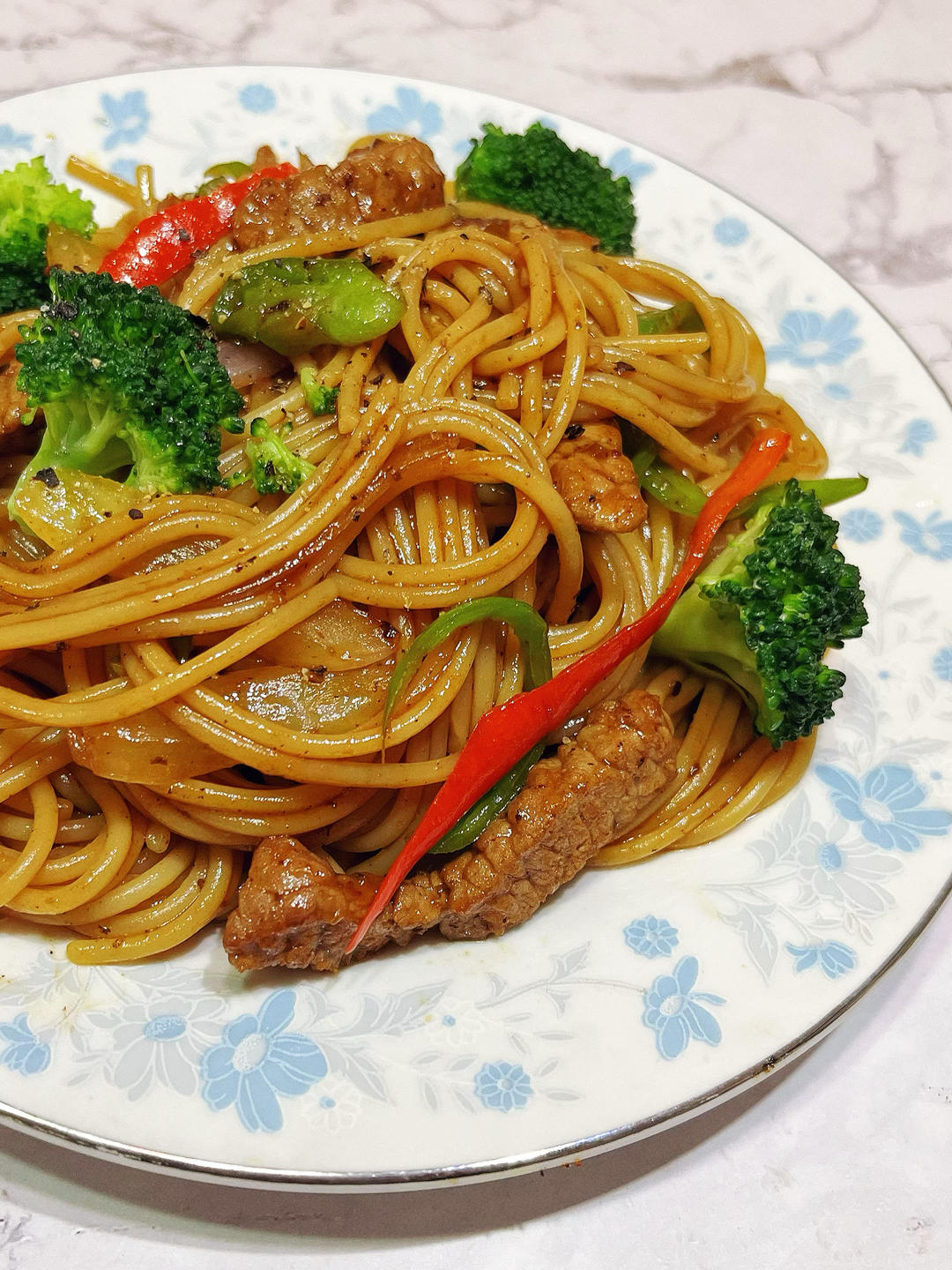 比餐厅好吃的黑椒牛柳意面🍝零失败简单教程