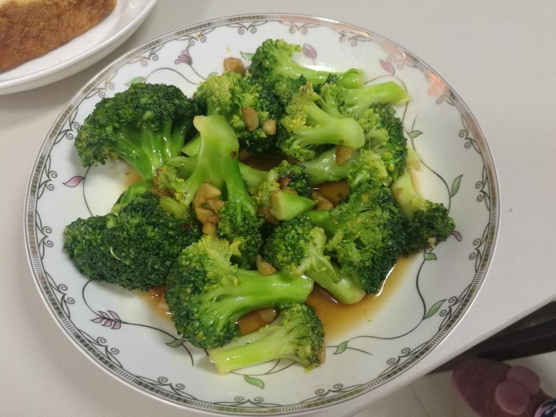 蚝油蒜蓉西兰花