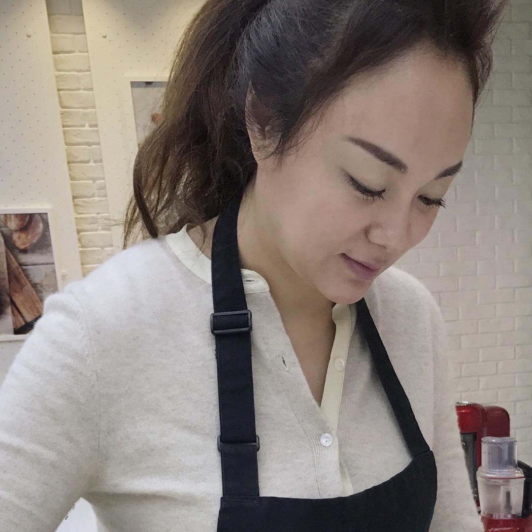 麻花辫子小超