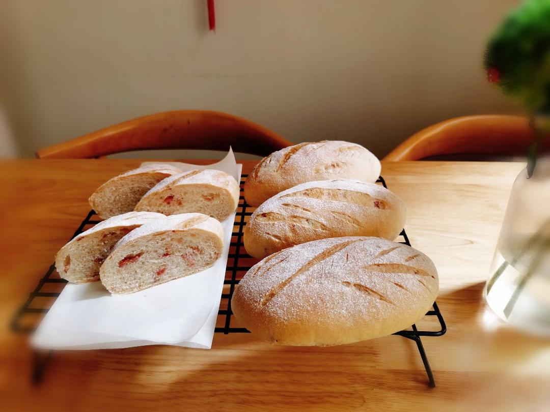 香喷喷的全麦培根面包