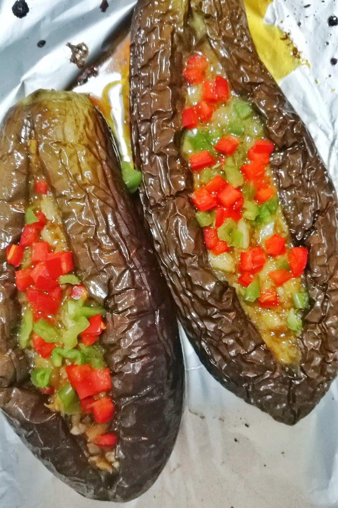 CC招牌菜销魂烤茄子，百吃不厌！