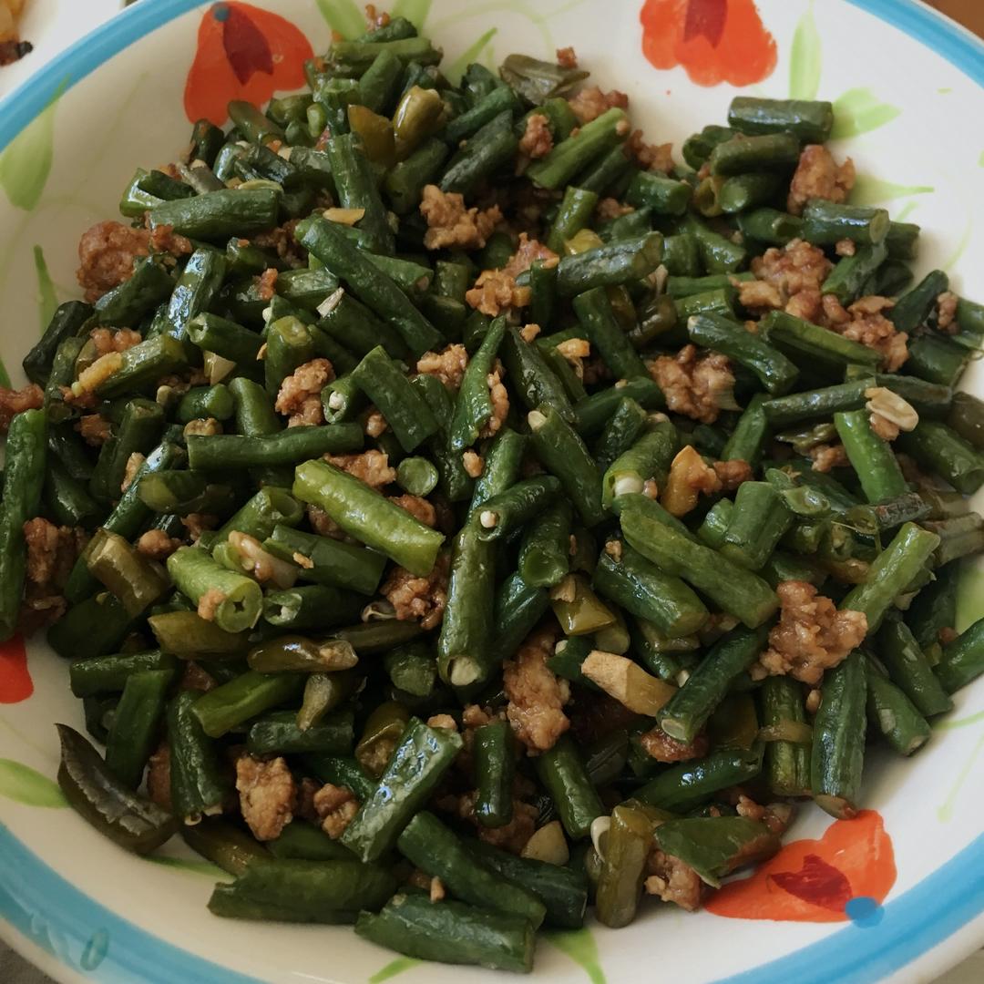 肉沫豆角下饭菜