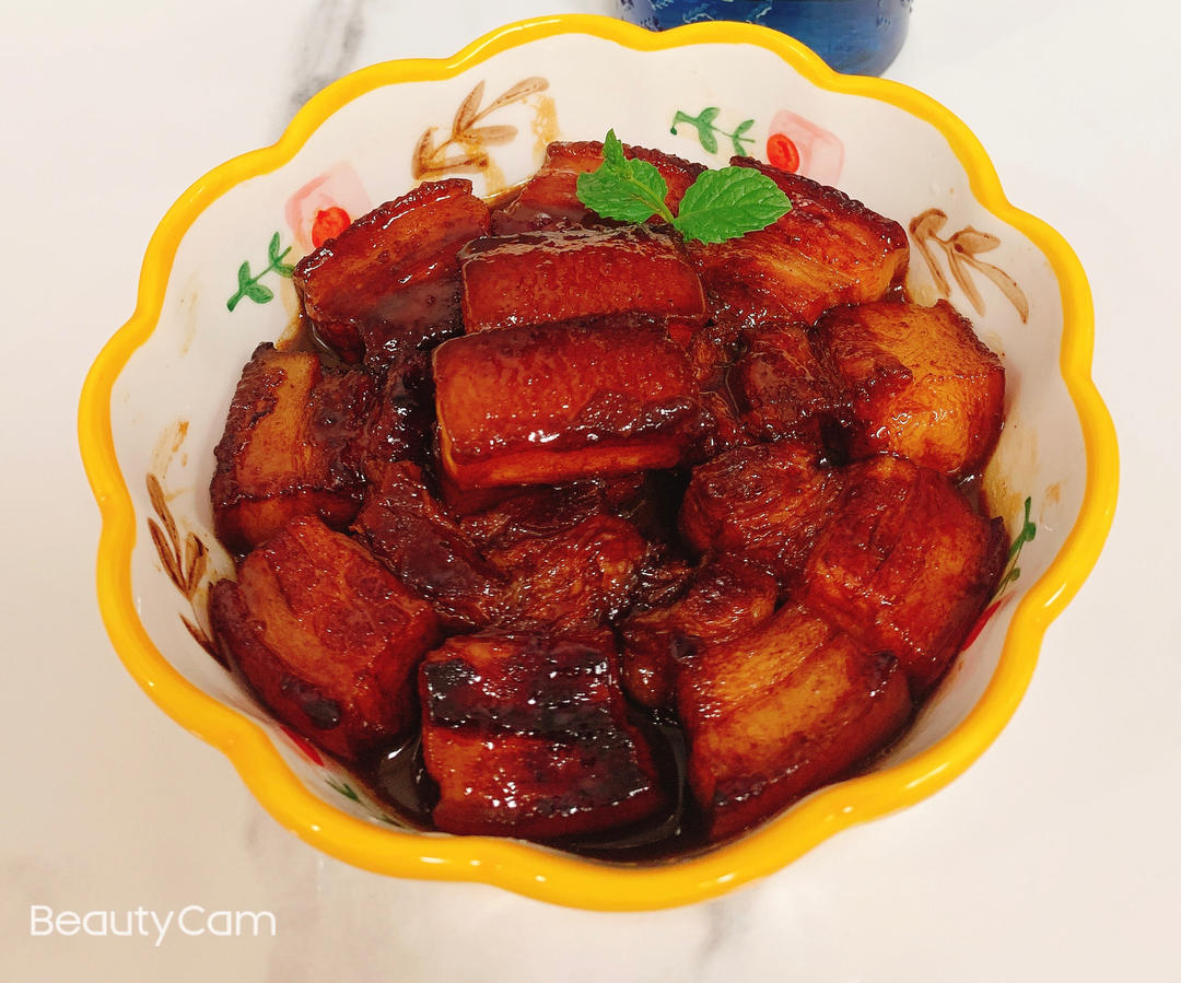 肉嫩汁香红烧肉
