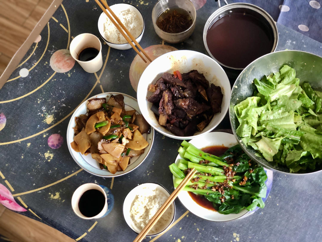 懒人无油无盐酱排骨