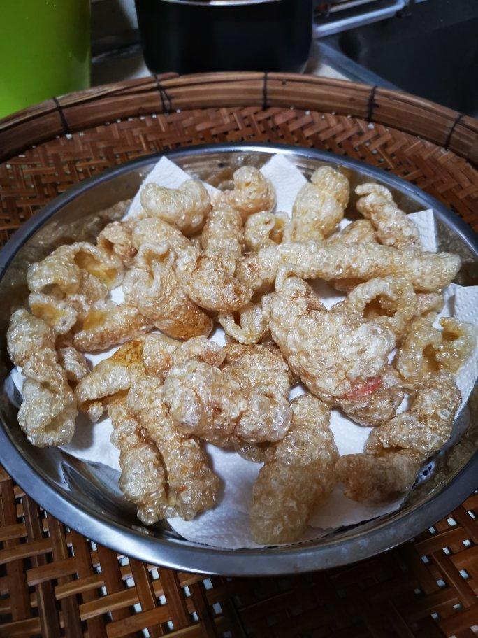 潮汕扑肉(炸猪皮，炸皮，肉皮)