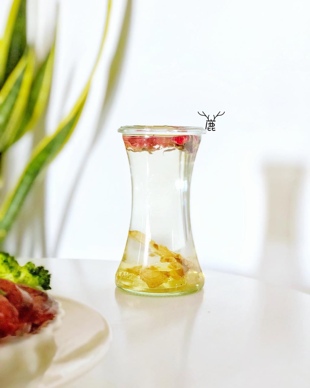 z是小鹿啊做的柠檬蜂蜜玫瑰茶