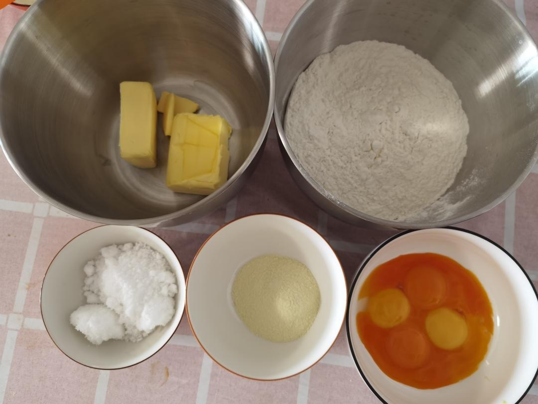 纯奶手撕吐司的做法 步骤1