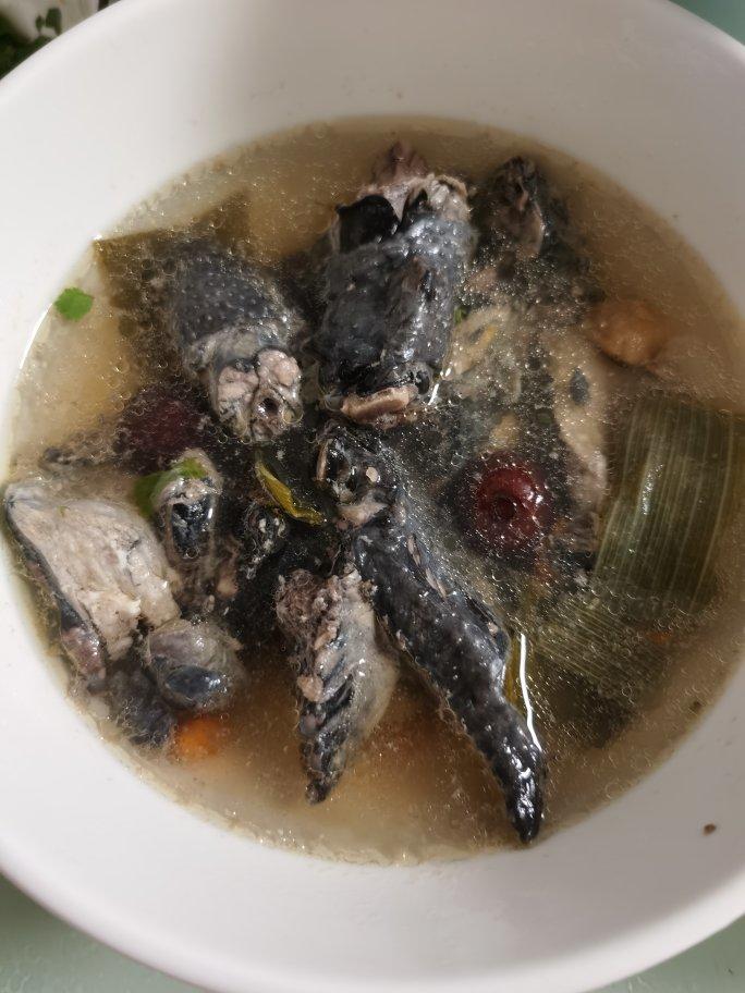 山药红枣乌鸡汤