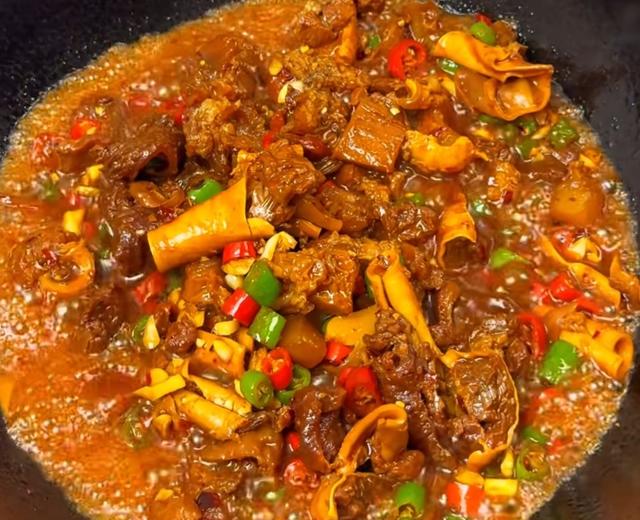 江西辣牛腩(软糯下饭) 江西辣牛腩(软糯下饭)