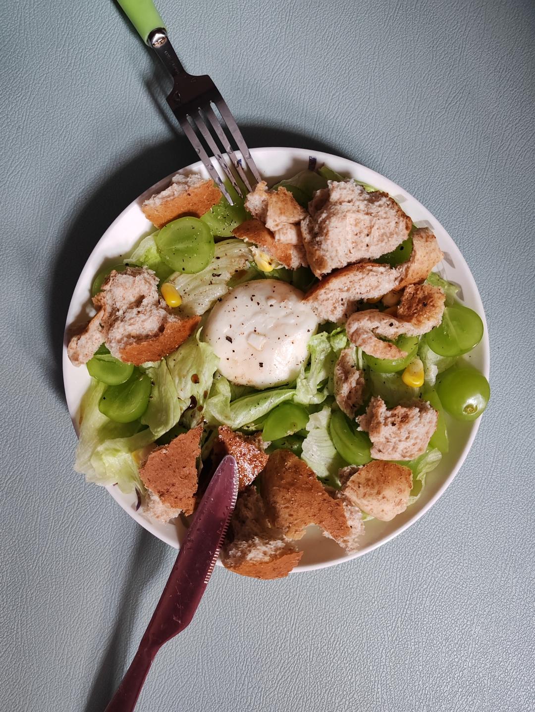 布拉塔水果全麦沙拉的做法