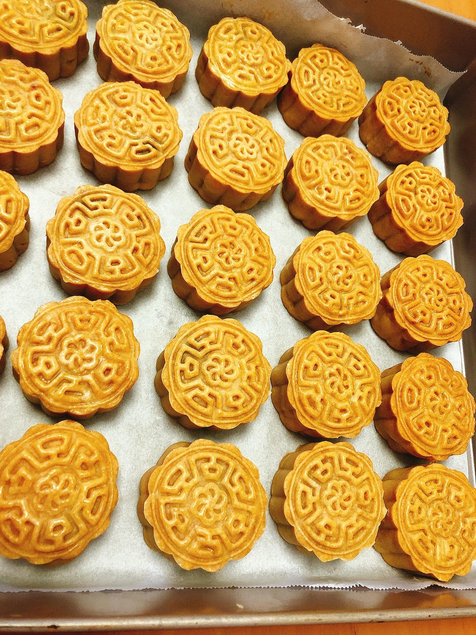 广式月饼——咸蛋黄豆沙月饼（新手版）