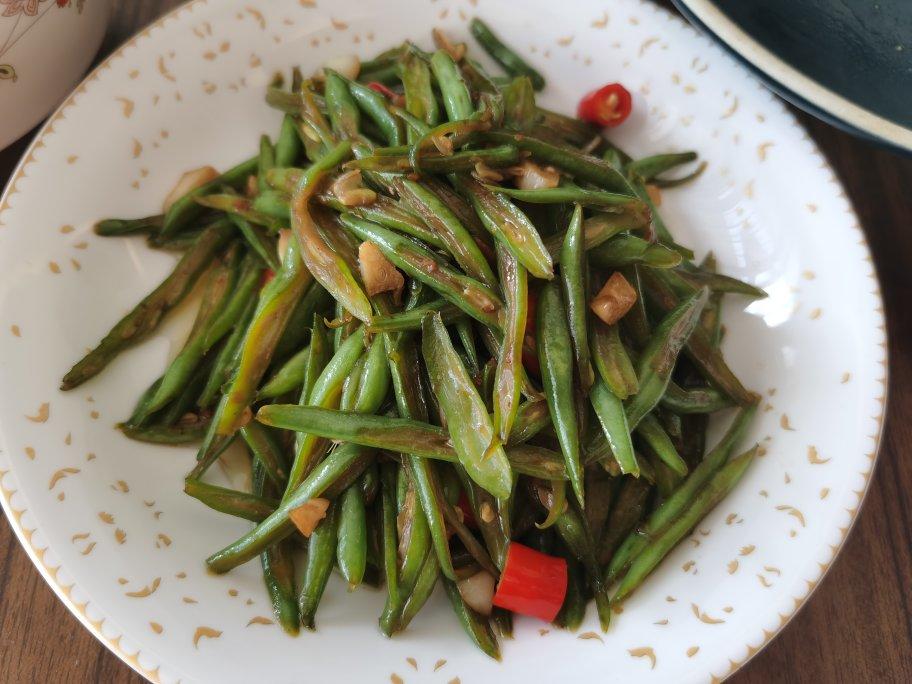 酱爆豆角丝～比肉还好吃的家常菜