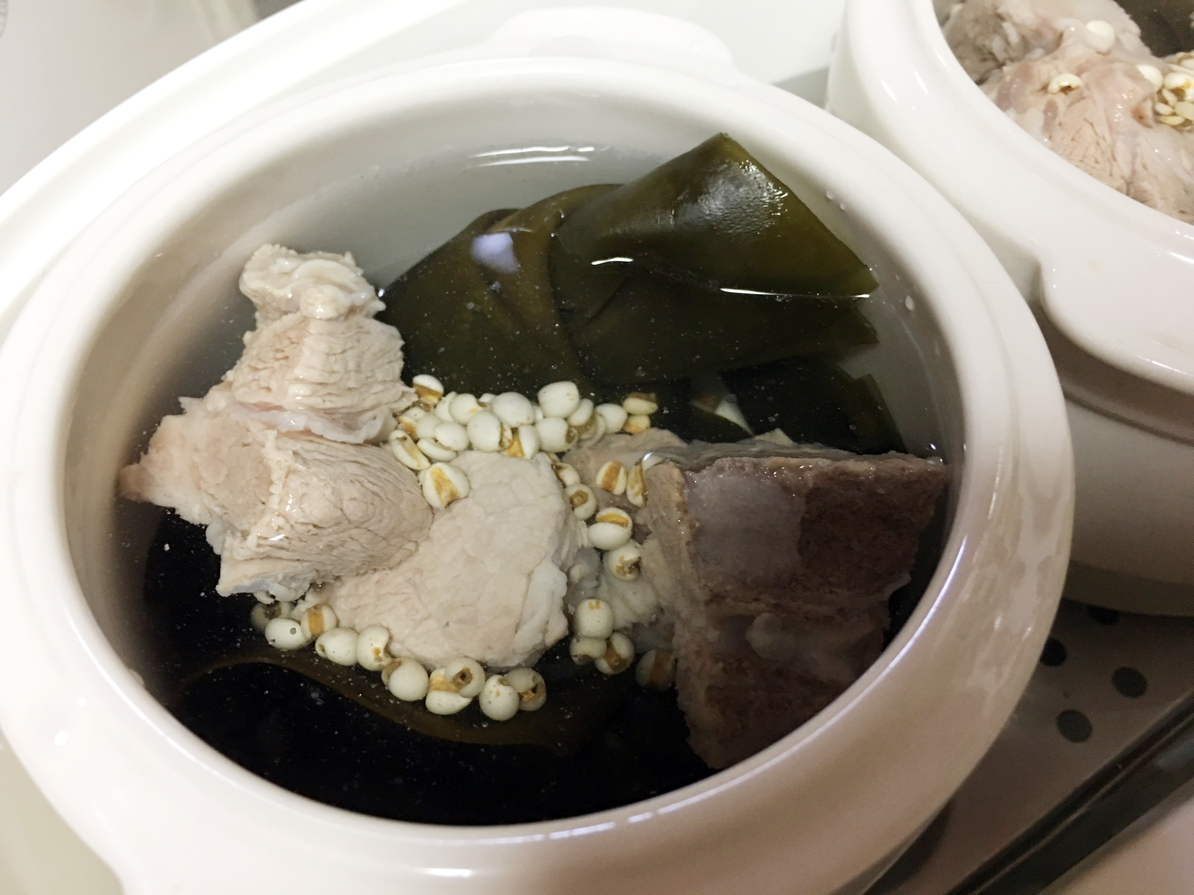海带薏仁排骨汤的做法 步骤4