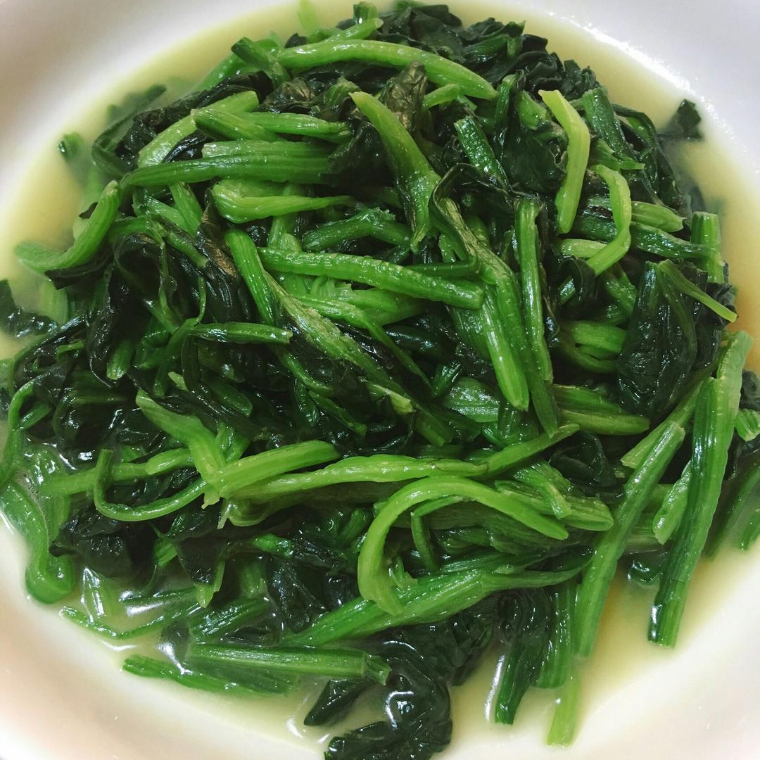 清炒菠菜