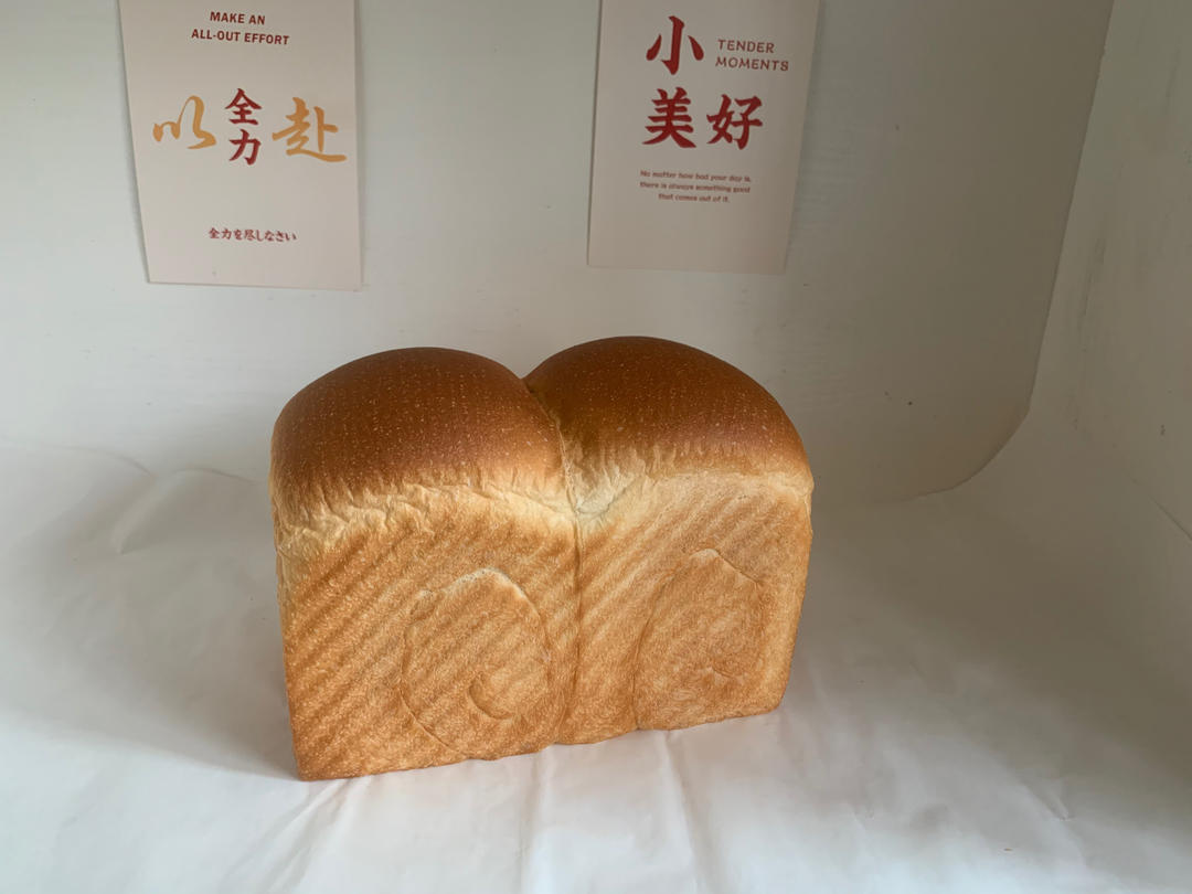 梦力鲜奶吐司
