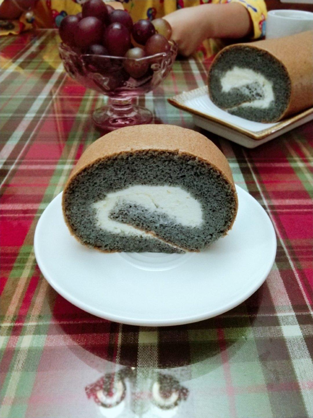 黑米戚风蛋糕卷