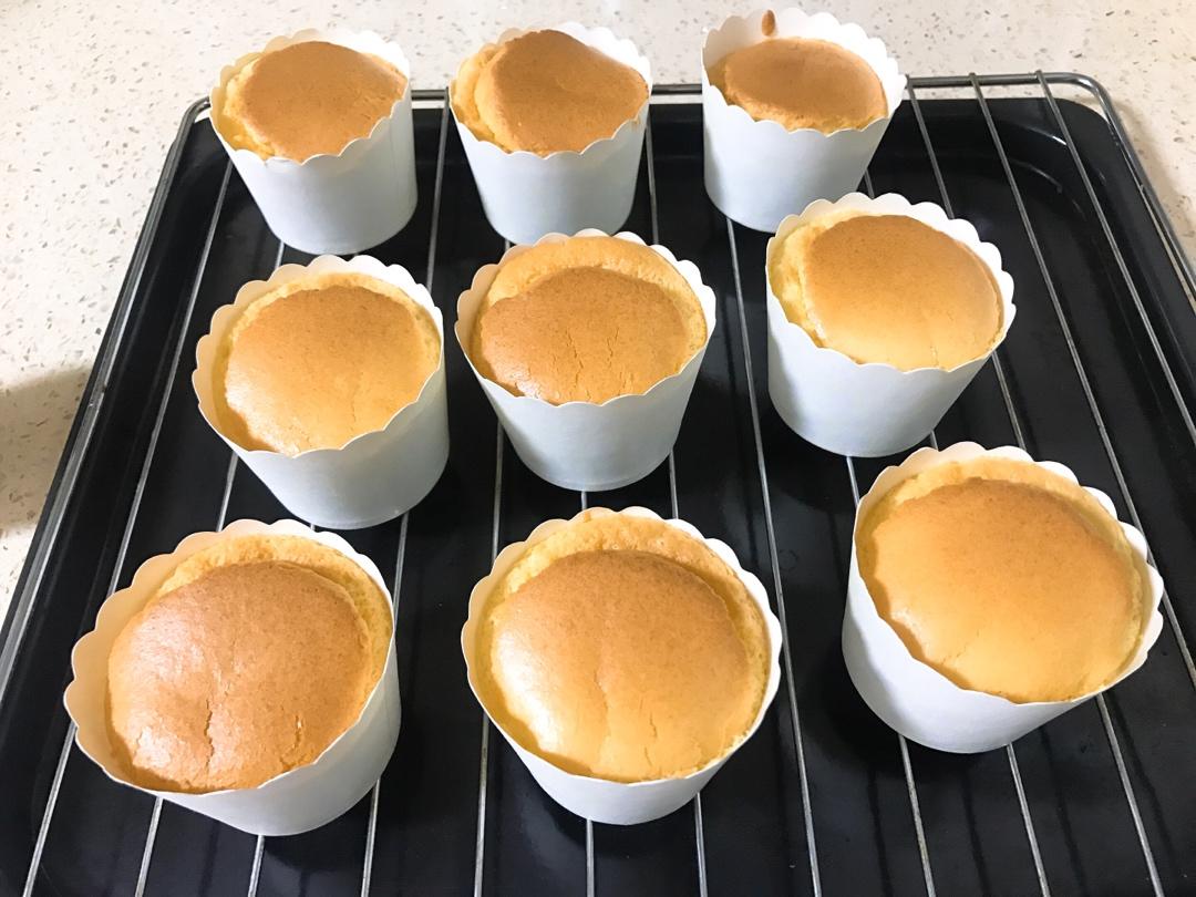 纸杯蛋糕 8寸戚风蛋糕的量